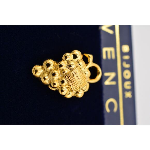 Givenchy Vintage Logo Pin Lapels Tac Set 4G Logo Fruit Grapes Apple Signed BinAJ - Picture 3 of 12